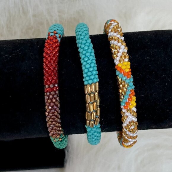 HAND CRAFTED in Nepal Beaded Bracelets (set of 3) #1007 - Picture 6 of 7